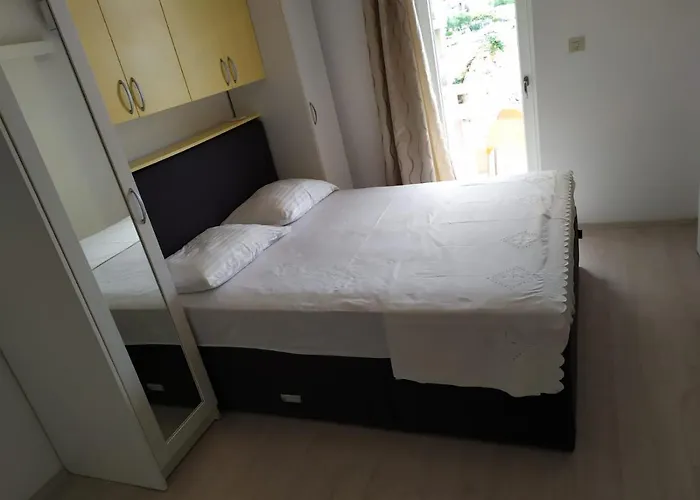 Mira Lejlighed